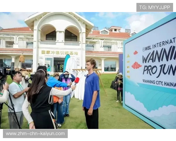 环球冲浪巡展,浪花里的青春舞台,冲浪世界系列赛